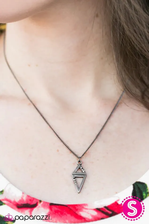 Paparazzi Jewelry Necklaces Paparazzi Necklace Pretty Prismatic Black