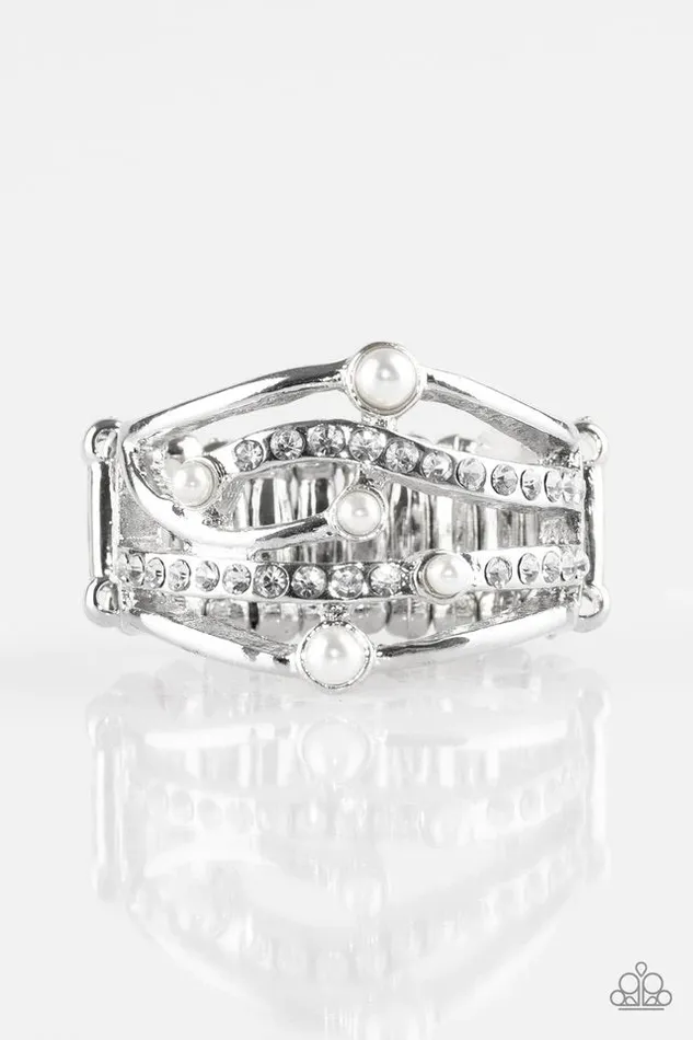 Paparazzi Jewelry Rings Paparazzi Ring Magnificently Mermaid White
