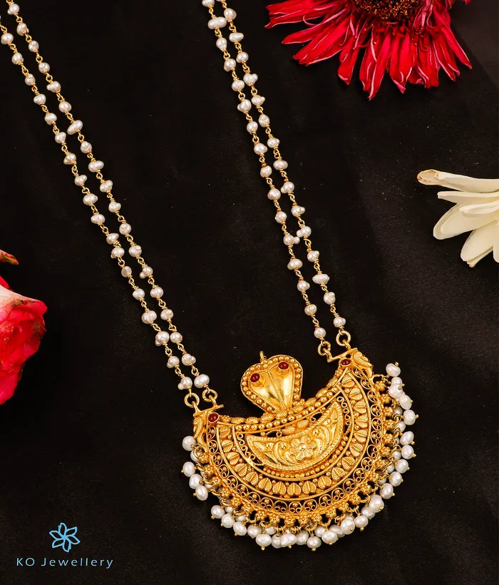 Silversmith The Varnita Kokkethathi Silver Pearl Necklace Necklaces