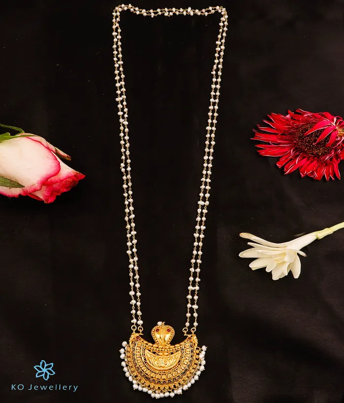 Silversmith The Varnita Kokkethathi Silver Pearl Necklace Necklaces