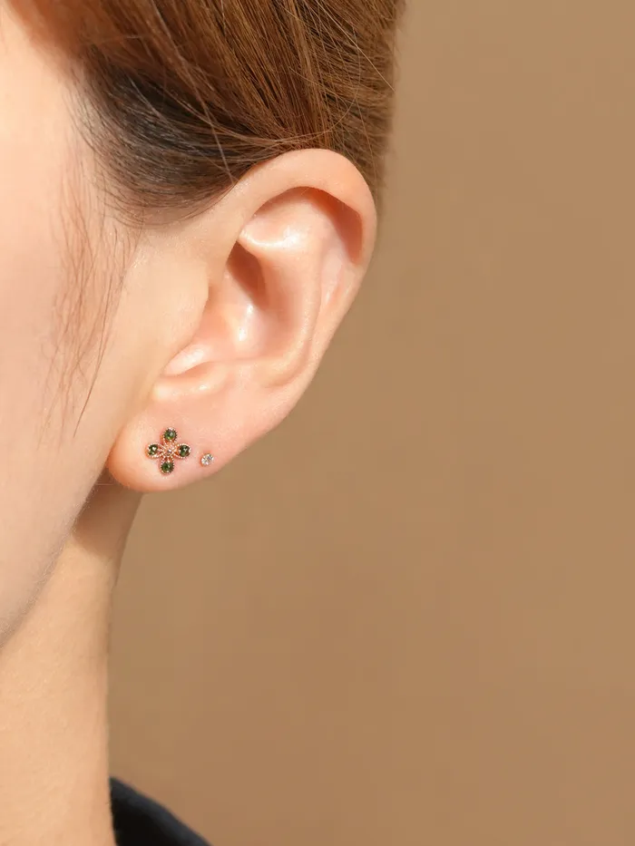 14K Gold Rough Dia Antique Flower Cartilage Earring 18G MinimalBijoux Earrings