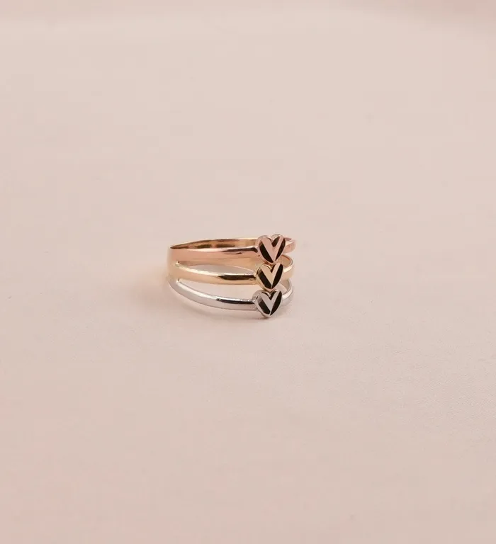 AB and J Rings 14K Gold Heart Womens Ring RG0582 AB and J Rings 14K Gold Heart Womens Ring RG0582