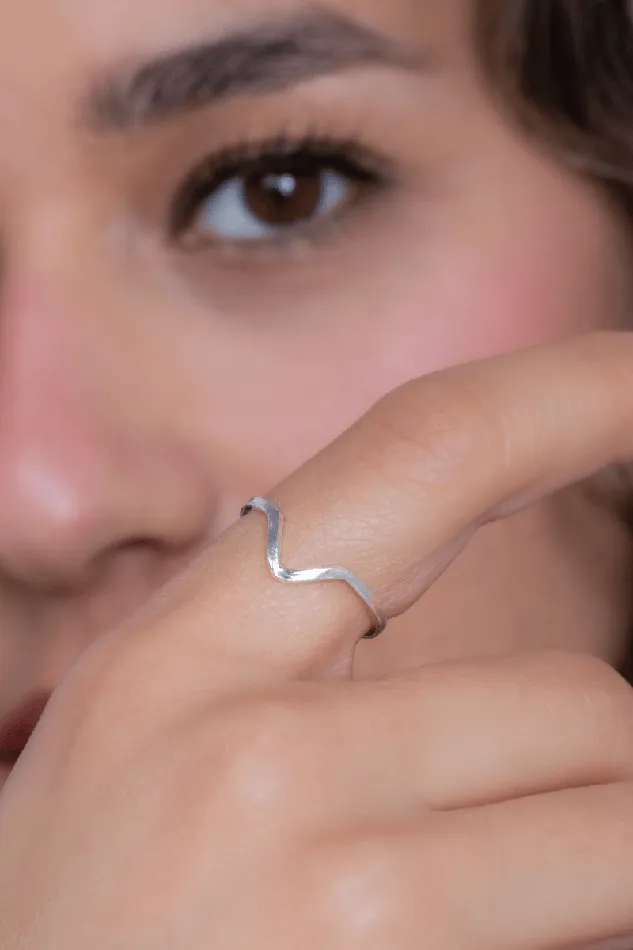 KOAY Silver Store Rings Plain Wave Ring