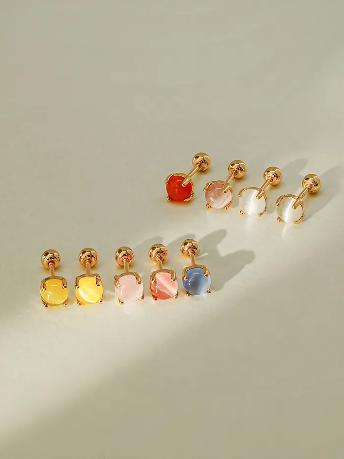 MinimalBijoux Earrings 14K Gold Cats Eye Round Cubic Cartilage Earring 20G18G16G