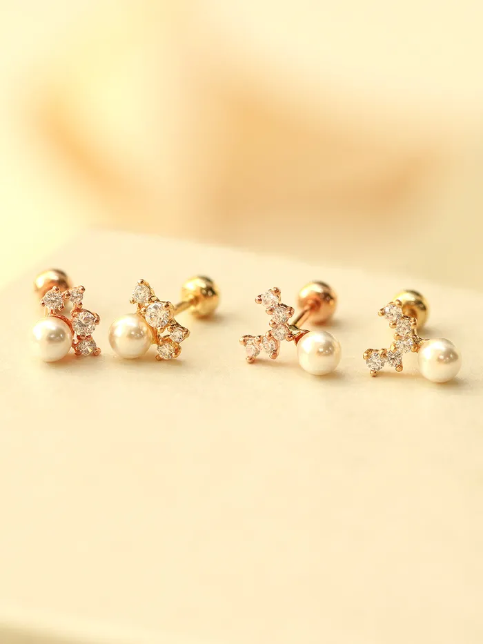 MinimalBijoux Earrings 14K Gold Mini Cubic Fresh Water Pearl Cartilage Earring 20G18G16G