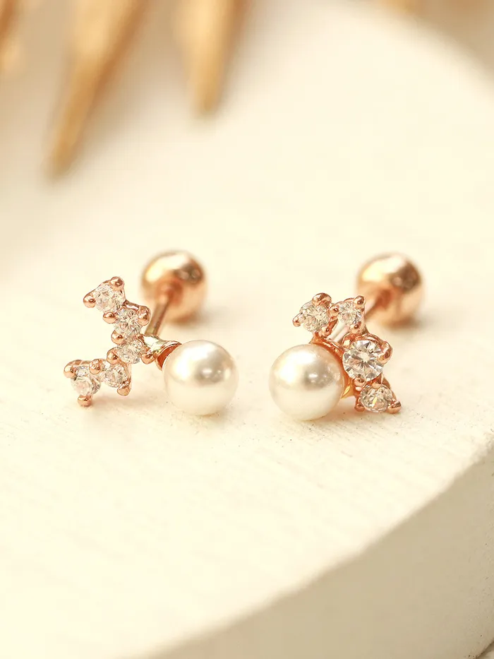 MinimalBijoux Earrings 14K Gold Mini Cubic Fresh Water Pearl Cartilage Earring 20G18G16G