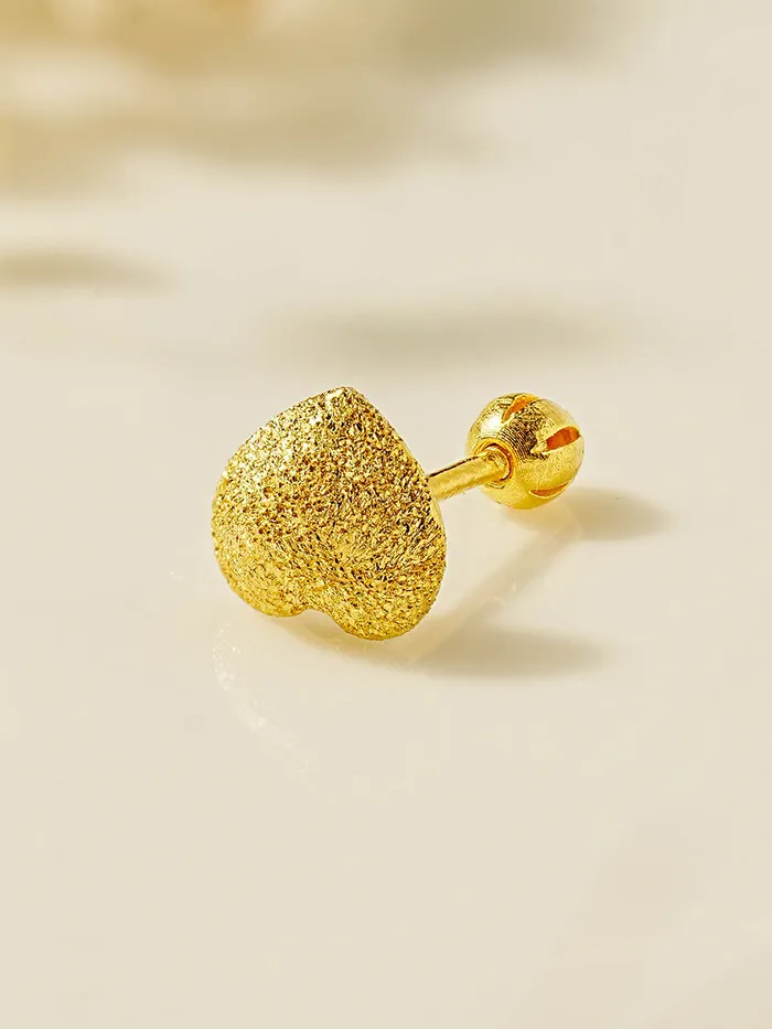 MinimalBijoux Earrings 24K Gold Heart Cartilage Earring 20G