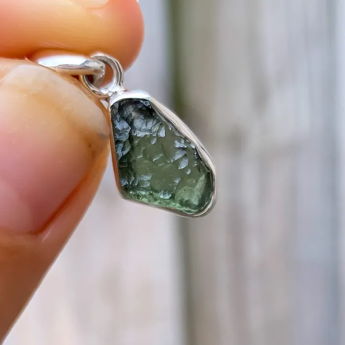 Authentic 118 258 grams Moldavite Meteorite Gemstone Sterling Silver Necklace Magic Crystals Necklaces