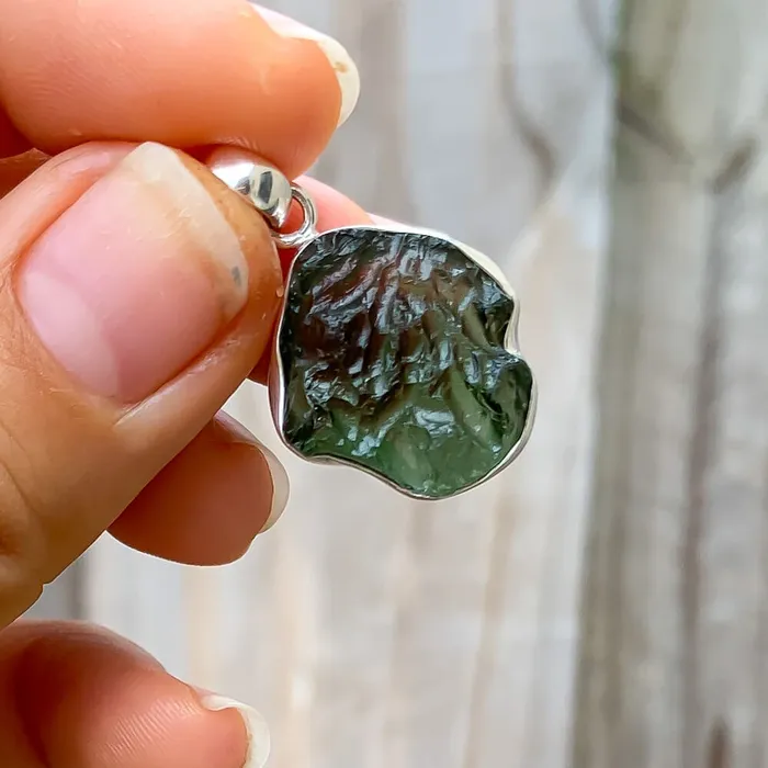 Authentic 118 258 grams Moldavite Meteorite Gemstone Sterling Silver Necklace Magic Crystals Necklaces