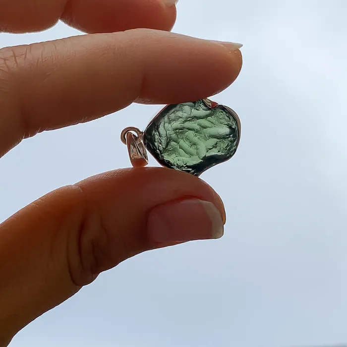 Authentic 118 258 grams Moldavite Meteorite Gemstone Sterling Silver Necklace Magic Crystals Necklaces