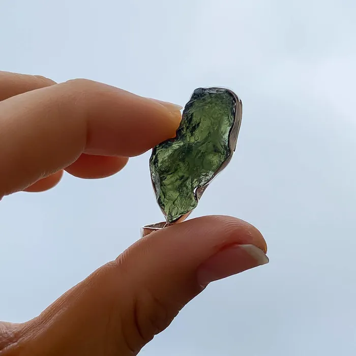 Authentic 118 258 grams Moldavite Meteorite Gemstone Sterling Silver Necklace Magic Crystals Necklaces
