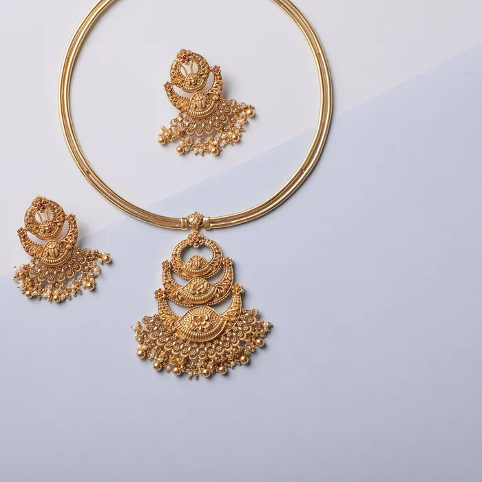 Swara Classic Hasli Silver Necklace Set SILVER Necklaces