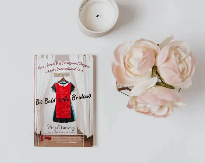 The Little Catholic Home Be Bold in the Broken Fiat Gift Set Book and Necklace Necklaces