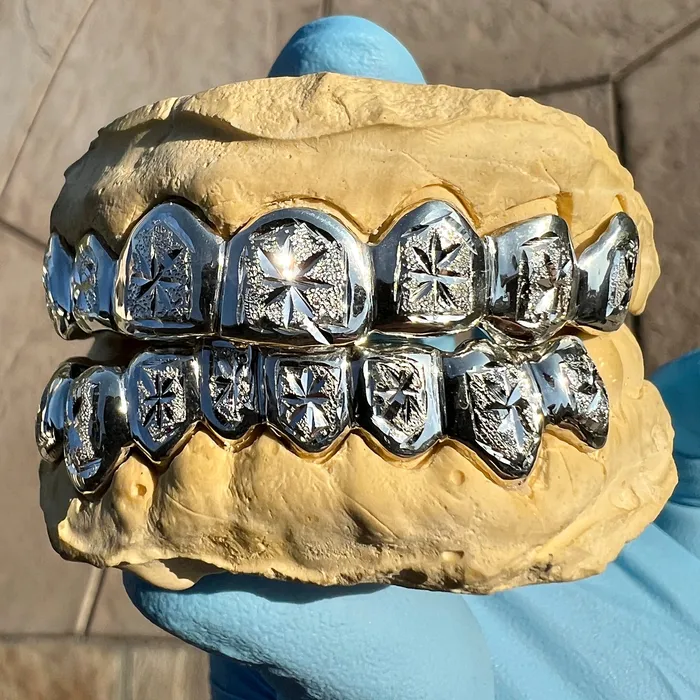 Bling Cartel Admin Rings Real 925 Sterling Silver Custom Grillz Diamond Dust Starburst Cuts Teeth Grill