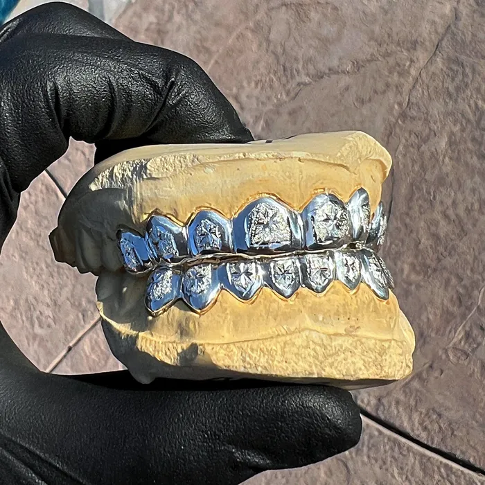 Bling Cartel Admin Rings Real 925 Sterling Silver Custom Grillz Diamond Dust Starburst Cuts Teeth Grill