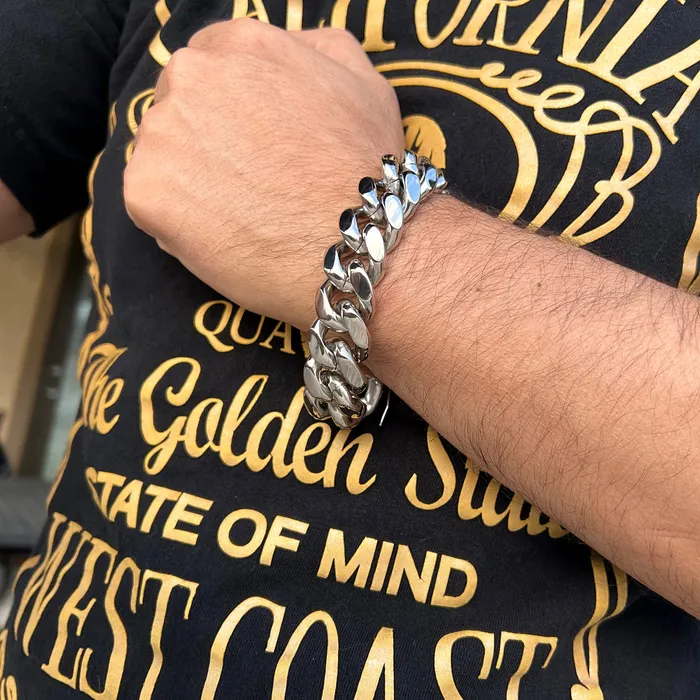 Bling Cartel Bracelets Mens 316L Stainless Steel Miami Cuban Link Bracelet 20MM Thick 85 Bling Cartel Bracelets Mens 316L Stainless Steel Miami Cuban Link Bracelet 20MM Thick 85