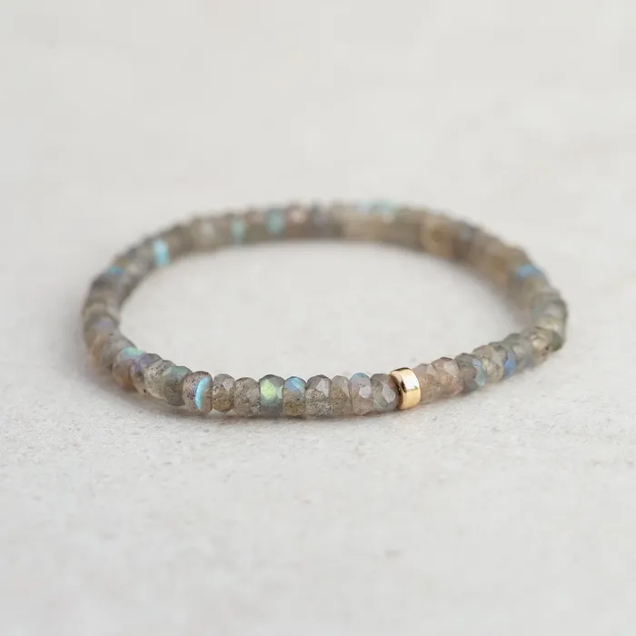 Bracelets Earthly Abundance Flashy Labradorite Bracelet