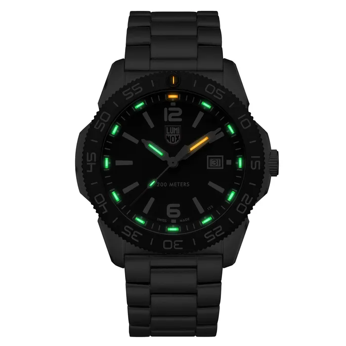 Luminox Bracelets Luminox Pacific Diver Silver Bracelet Watch XS3122 Luminox Bracelets Luminox Pacific Diver Silver Bracelet Watch XS3122