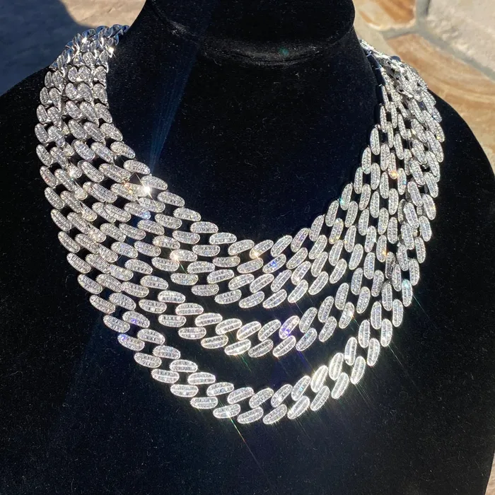 Necklaces AMERICAN TIME Mens 925 Sterling Silver Iced Cuban Chain 15 mm Thick 1824 Necklace Necklaces AMERICAN TIME Mens 925 Sterling Silver Iced Cuban Chain 15 mm Thick 1824 Necklace