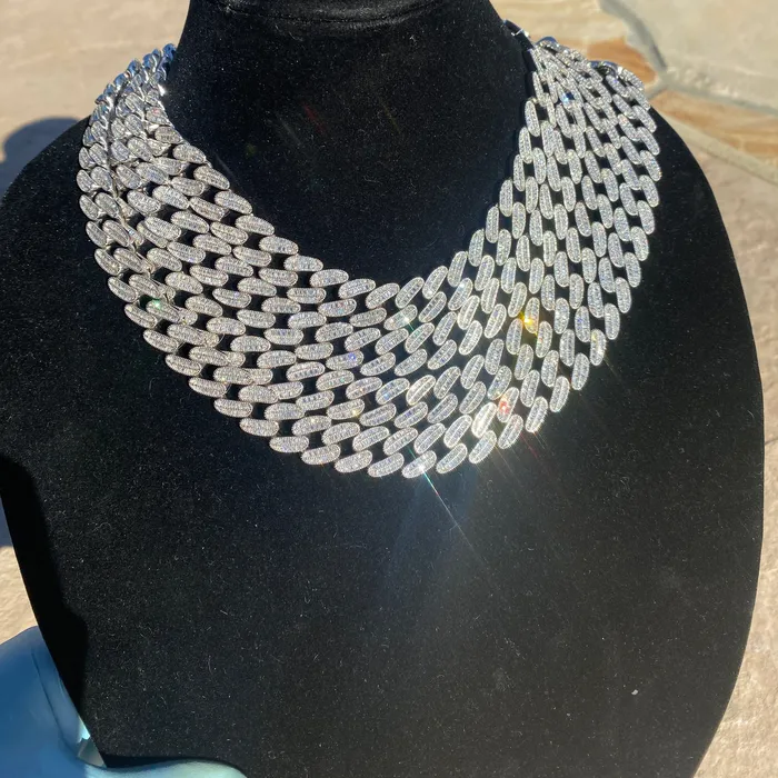 Necklaces AMERICAN TIME Mens 925 Sterling Silver Iced Cuban Chain 15 mm Thick 1824 Necklace Necklaces AMERICAN TIME Mens 925 Sterling Silver Iced Cuban Chain 15 mm Thick 1824 Necklace