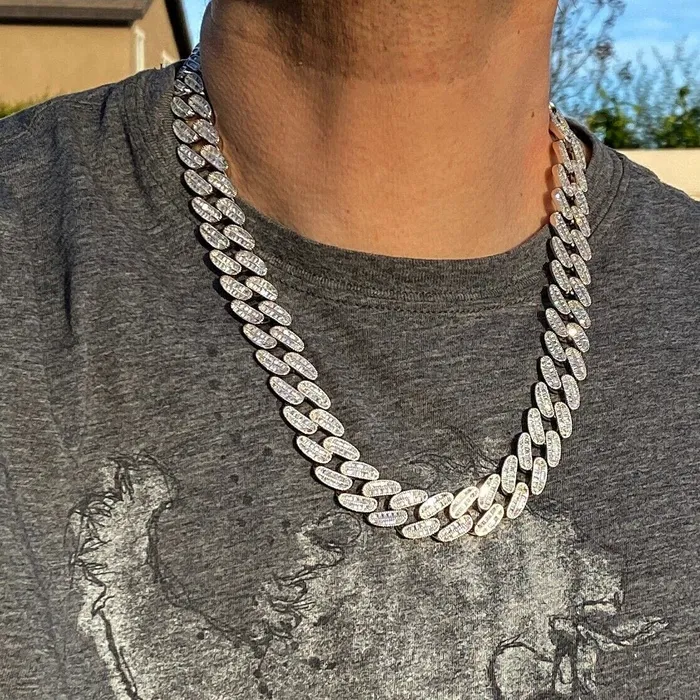 Necklaces AMERICAN TIME Mens 925 Sterling Silver Iced Cuban Chain 15 mm Thick 1824 Necklace Necklaces AMERICAN TIME Mens 925 Sterling Silver Iced Cuban Chain 15 mm Thick 1824 Necklace