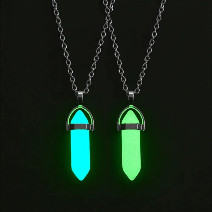 Necklaces Couple Magnetic HeartShaped Luminous Hexagonal Pendant VVS Jewelry