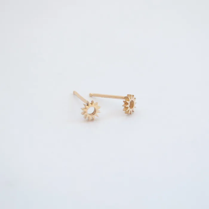 PreStyled Sets EMBLM Mini Spur Studs Gold