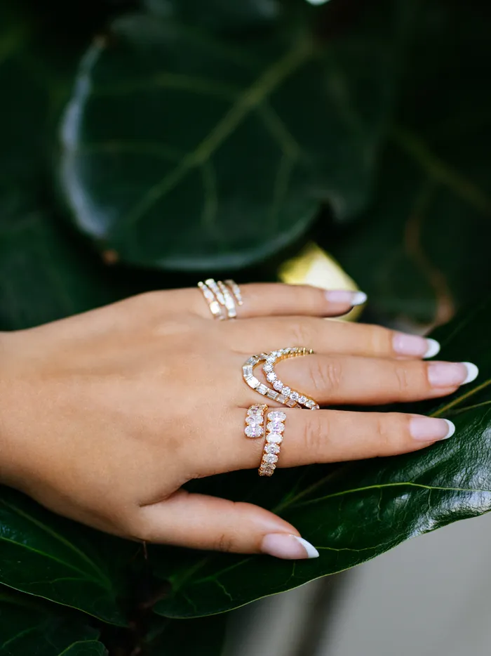 Rings anitako OVAL DIAMOND TWIST RING