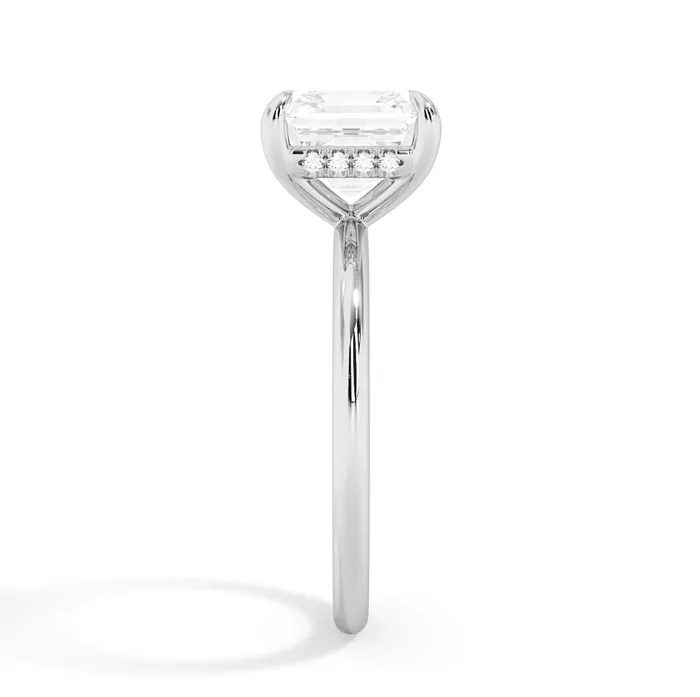 Rings deBebians Classic Solitaire Style Engagement Ring with Diamond Basket