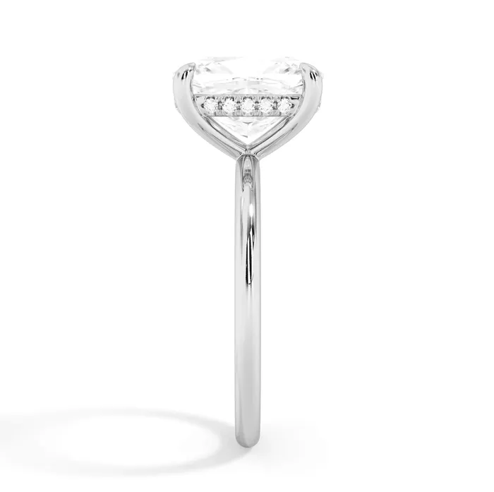 Rings deBebians Classic Solitaire Style Engagement Ring with Diamond Basket