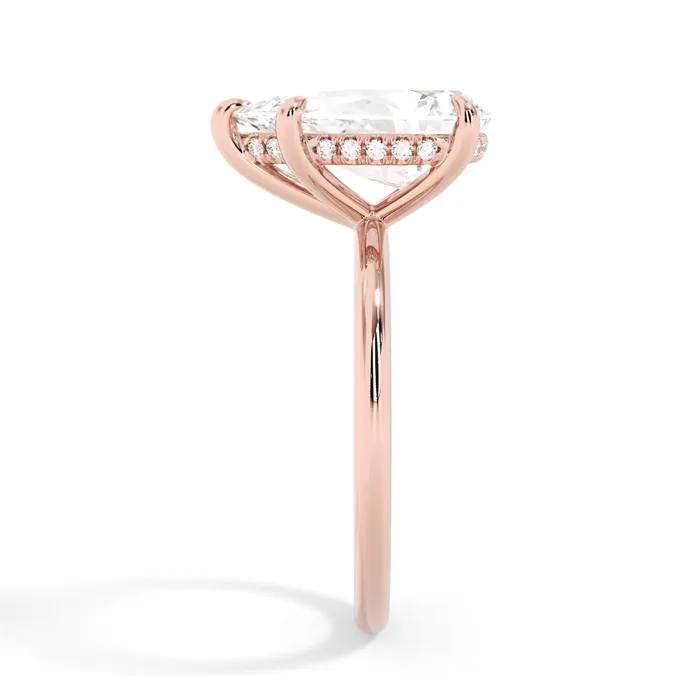 Rings deBebians Classic Solitaire Style Engagement Ring with Diamond Basket