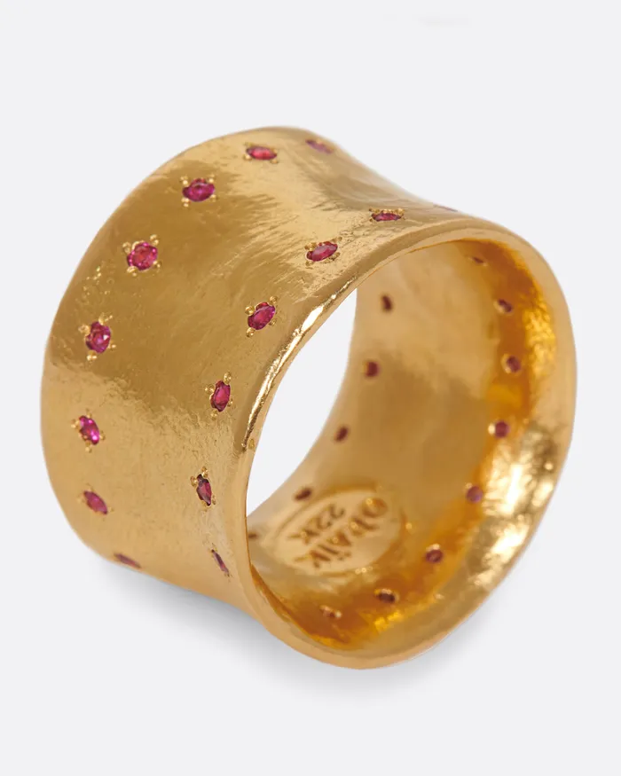 Ruby Embrace Ring ORAIK Rings