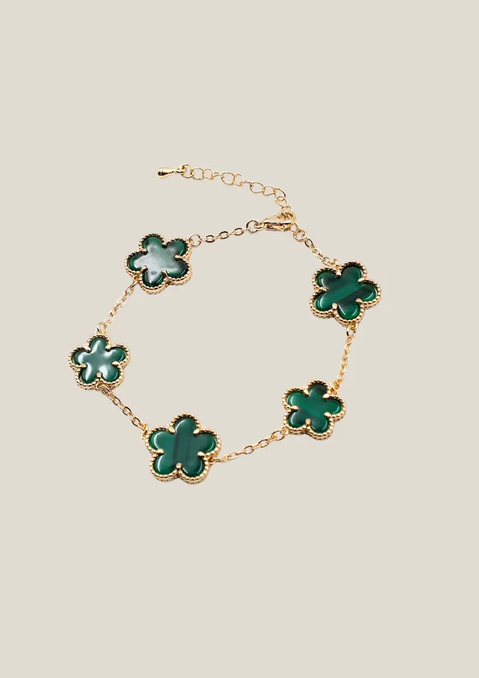 AUG2024 Bracelets 5 Leaf Clover Bracelet