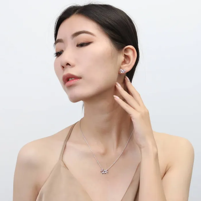 BERRICLE Necklaces Bow Tie Ribbon Necklace and Earrings in Sterling Silver