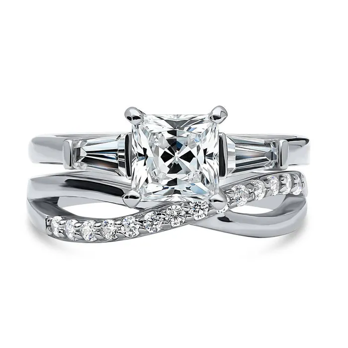 BERRICLE Rings Infinity Solitaire 12ct CZ Ring Set in Sterling Silver