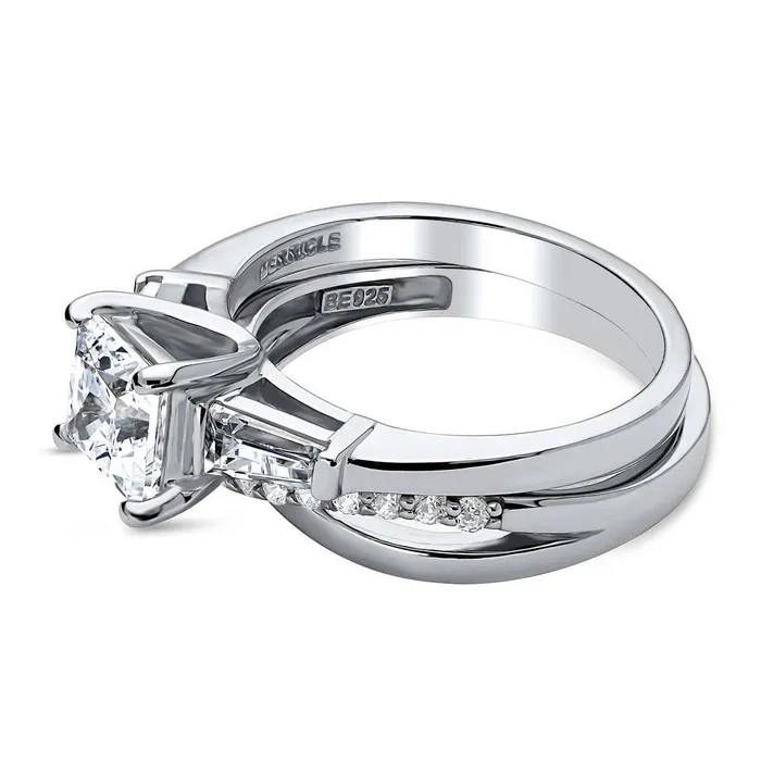 BERRICLE Rings Infinity Solitaire 12ct CZ Ring Set in Sterling Silver