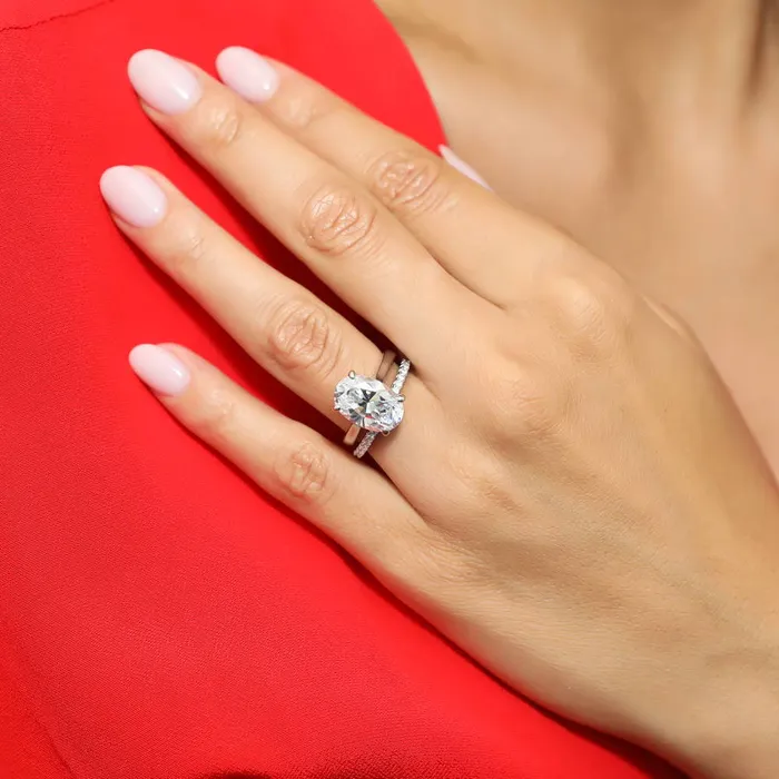 BERRICLE Rings Solitaire 55ct Oval CZ Ring Set in Sterling Silver
