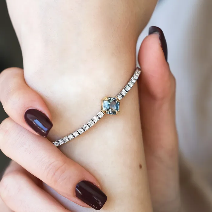 Bracelets Capucinne Sapphire Diamond Tennis Bracelet 18K Gold