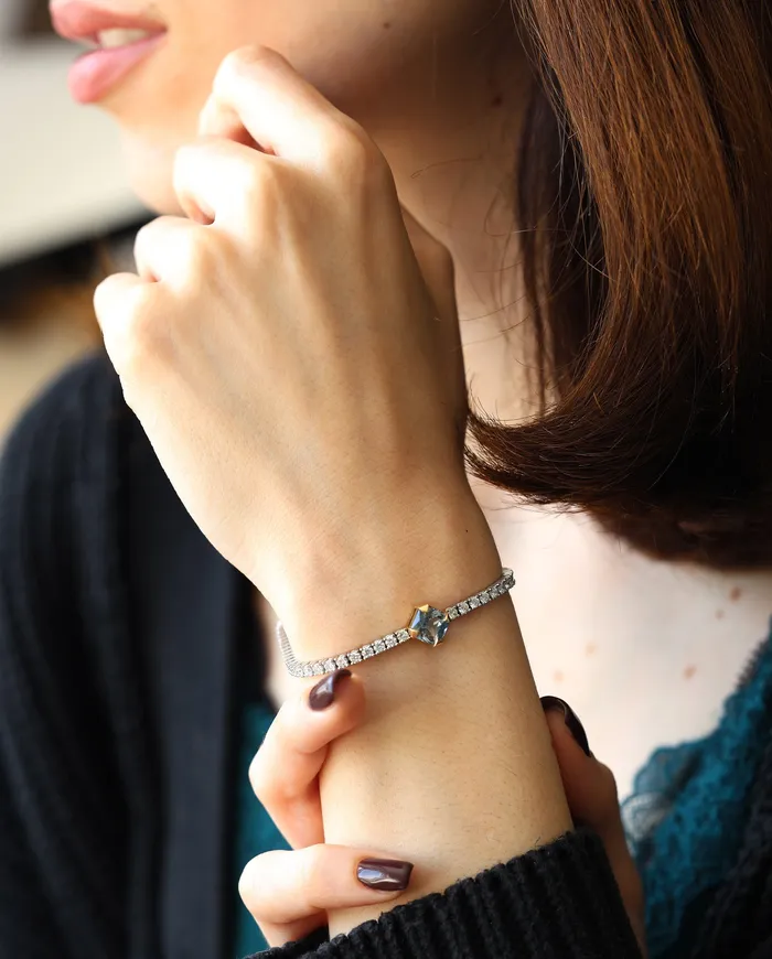 Bracelets Capucinne Sapphire Diamond Tennis Bracelet 18K Gold