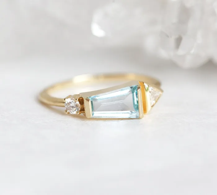 Capucinne Rings Dita Moss Agate Trapezoid Ring