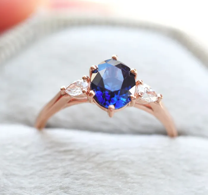 Capucinne Rings Minerva Sapphire Diamond Ring