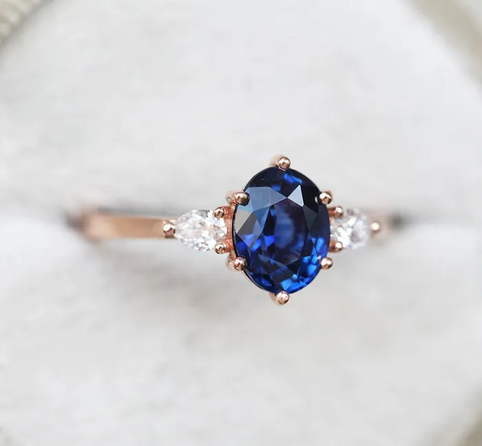 Capucinne Rings Minerva Sapphire Diamond Ring