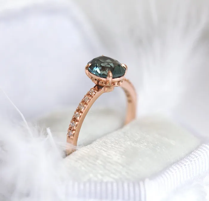 Capucinne Rings Zoe Blue Sapphire Diamond Ring
