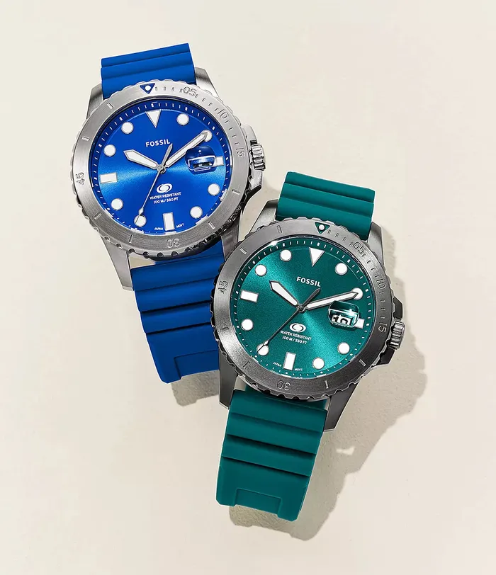 Fossil Watches Fossil Blue Dive ThreeHand Date Oasis Silicone Watch Fossil Watches Fossil Blue Dive ThreeHand Date Oasis Silicone Watch