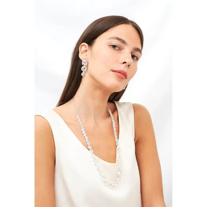 Les Nereides Long Crystal With Round Stones And Silver Crystal Chains Les Nereides Rings Les Nereides Long Crystal With Round Stones And Silver Crystal Chains Les Nereides Rings