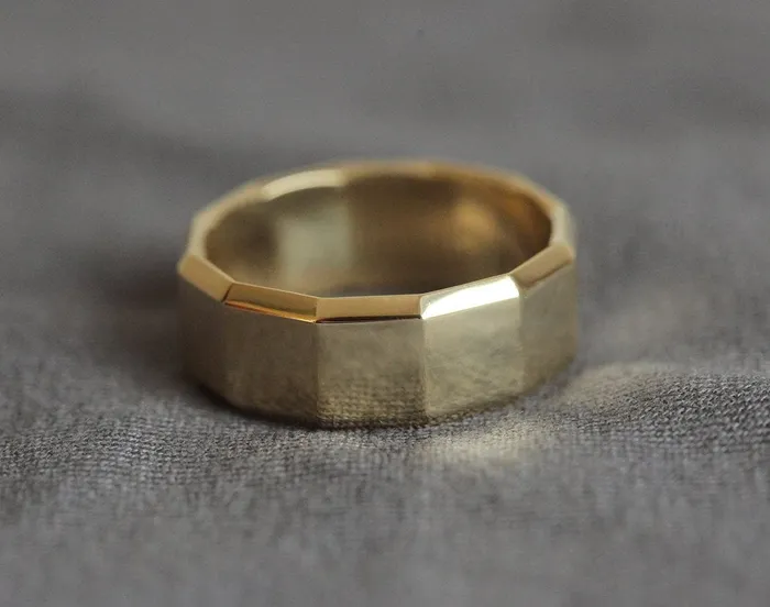 Patrick Wedding Ring 14K Gold MenS Ring capucinne Rings