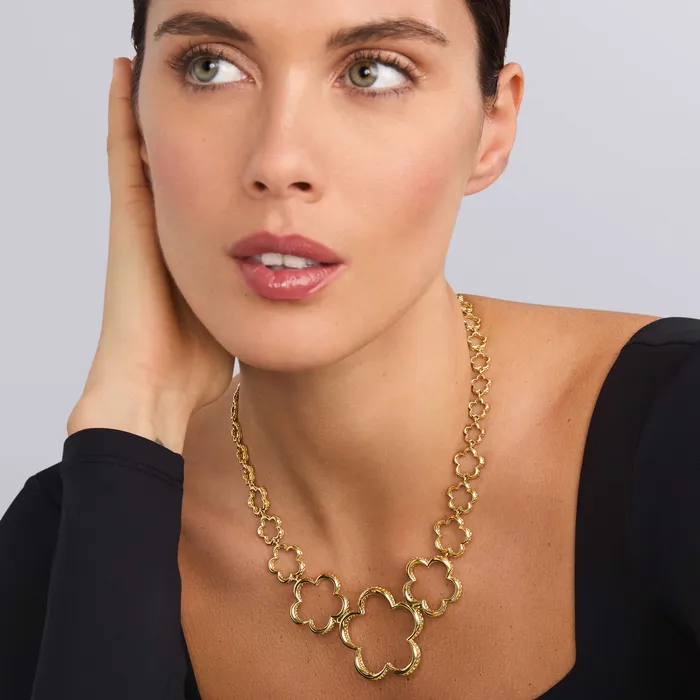 PreStyled Sets LAGOS Caviar Gold 18K Gold Floral Link Necklace PreStyled Sets LAGOS Caviar Gold 18K Gold Floral Link Necklace