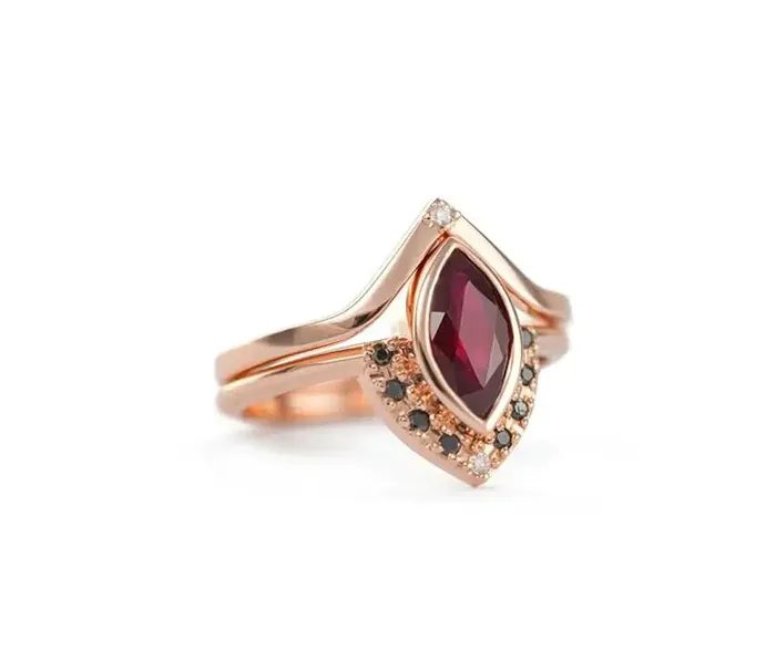 Regina Ruby And Black Diamond Ring Set With Chevron Band Capucinne Rings