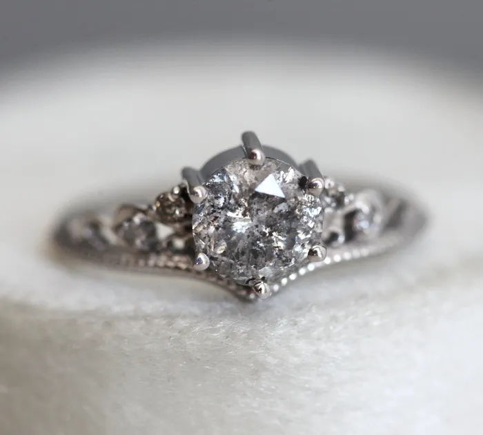 Rings Capucinne Bella Round Salt Pepper Diamond Ring