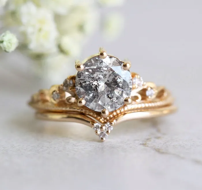 Rings Capucinne Bella Round Salt Pepper Diamond Ring